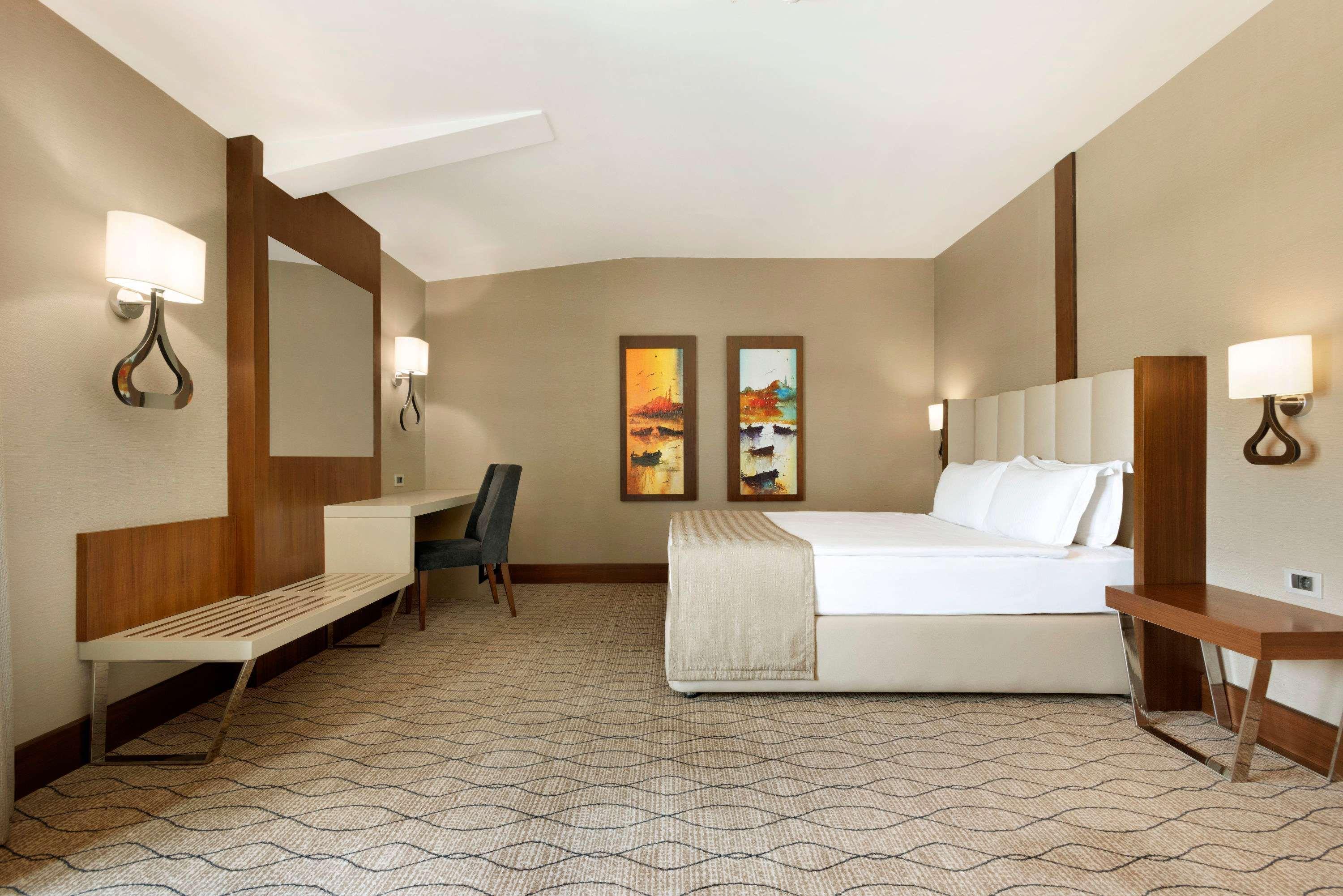 Ramada By Wyndham Sakarya Hotel Exterior foto