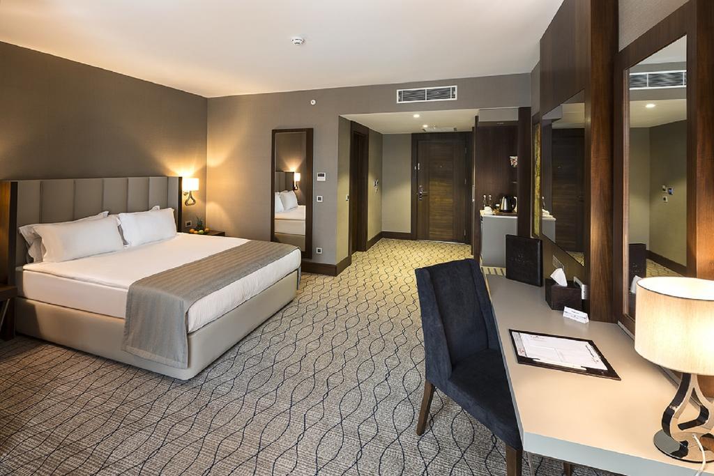 Ramada By Wyndham Sakarya Hotel Zimmer foto