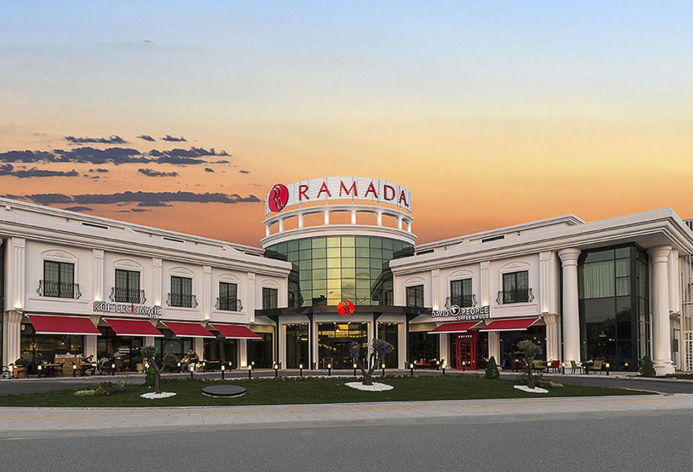 Ramada By Wyndham Sakarya Hotel Exterior foto